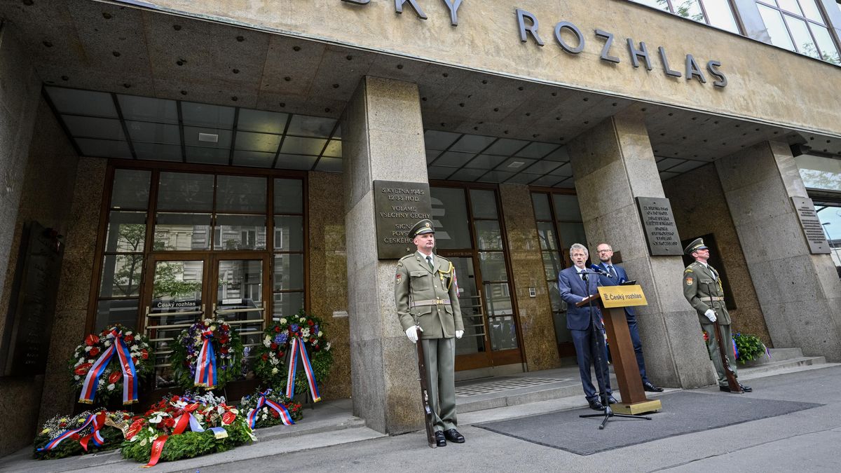 Účastníci pietního aktu uctili památku padlých při Pražském povstání